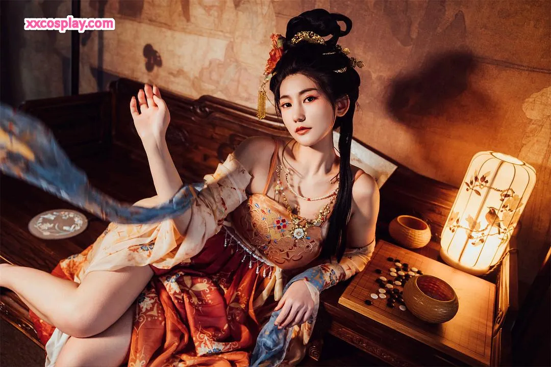 Xinglan's Palace Spring Desire